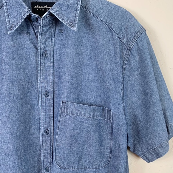 EDDIE BAUER SS Denim Chambray Pocket Shirt S - Picture 2 of 4